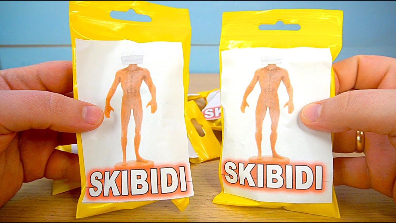 ЧТО ЗА СТРАННЫЙ СКИБИДИ МУЖИК В ПАКЕТИКЕ СЮРПРИЗ смотреть онлайн