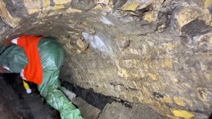 ЗАЛЕЗЛИ под ЦЕРКОВЬ ! КИЕВО-ПЕЧЕРСКАЯ ЛАВРА !! Супер Сус и Сергей Трейсер