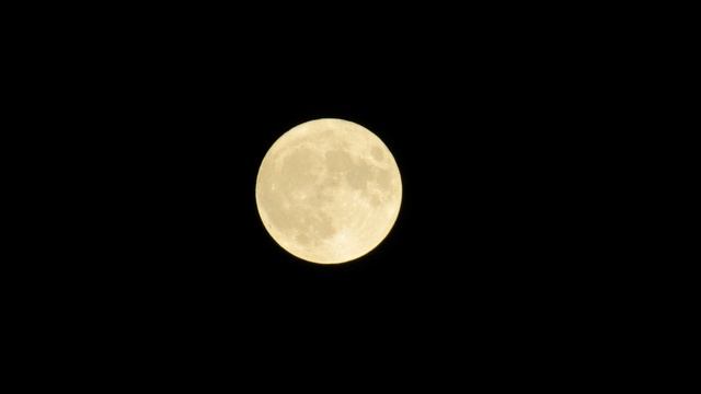 Суперлуние 2016 Supermoon смотреть онлайн