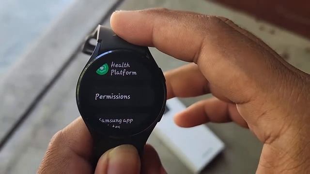 Samsung Galaxy Watch4 : How to allow or deny Samsung Health monitor to access sensors смотреть онлайн