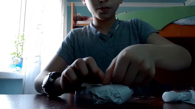 Как сделать маленький мячик из бумаги. смотреть онлайн