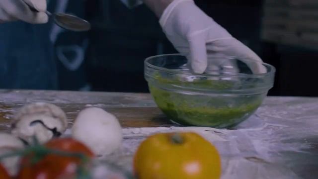 Реклама для пиццерии Mamamia смотреть онлайн