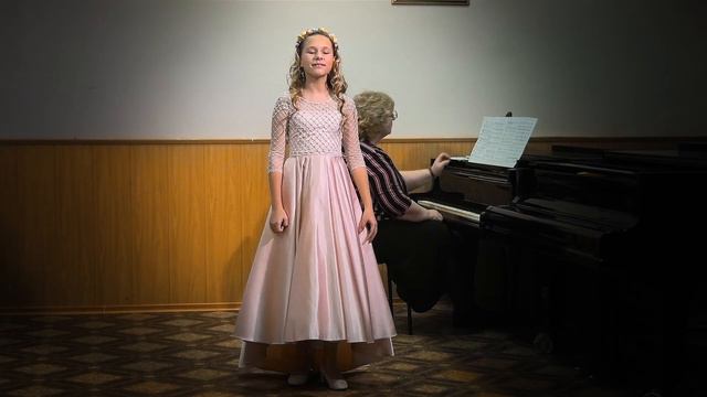 Троницкая Ева, Итальянская народная песня "Джамайка",Я.Поляков,А.Петров "Может присниться" смотреть онлайн
