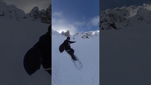 Подписывайтесь на канал и прокачивайте свою технику #snowboarding #skitouring #snow #ski смотреть онлайн