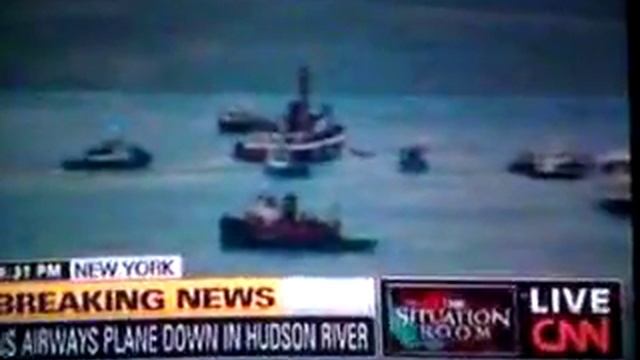 Plane Crash Hudson River Breaking News CNN - US Airways Flight 1549 смотреть онлайн