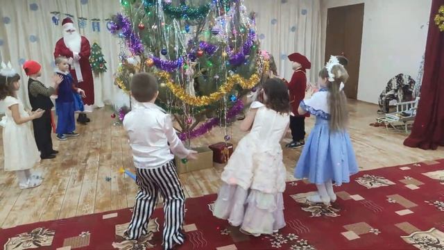 Логопедическая группа. Сказка "Снежная Королева".3 часть. смотреть онлайн