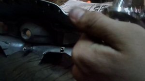 Как поставит голлагеновую лампу на  Honda Dio