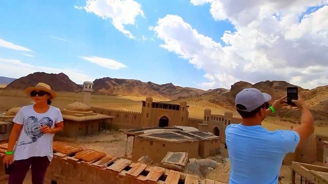 город кочевников, крепость Номад/көшпенділер қаласы смотреть онлайн