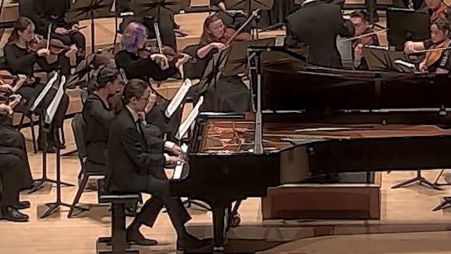 Hikaru Hallberg - Shostakovich Piano Concerto No. 2 in F major, Op. 102 смотреть онлайн