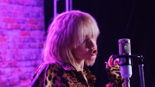 Элона Миллер - Цветочек (SECTOR Online: Музыкальная Пауза)