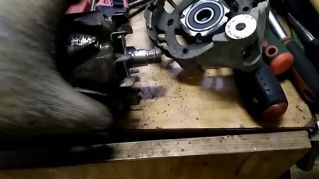 Замена подшипников генератора BOSCH. Приора, Гранта, Калина. смотреть онлайн