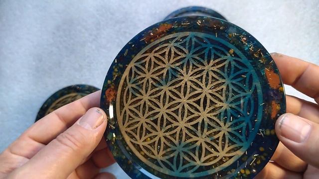Orgonite. Оргонит диск 12,5 см с цветком жизни. смотреть онлайн