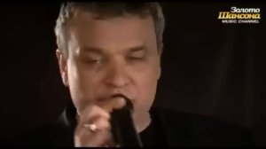 александр дюмин человек с гитарой