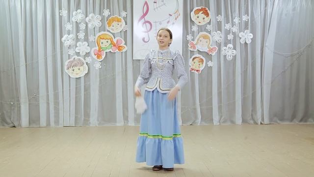 Солистка Александра Гусева. Песня Свердловской области "Я ли в поле да не травушка". смотреть онлайн