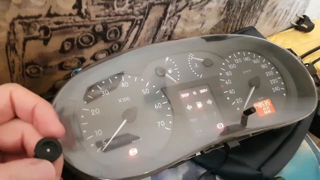 Эмуляция датчика температуры на приборной панели renault clio 98' смотреть онлайн