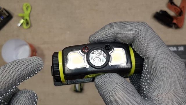 Яркий Луч LH-400 COBRA PRO. Налобник, широкий и узкий свет, встроенная зарядка, бюджетно. смотреть онлайн