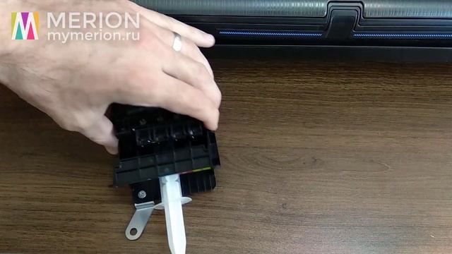 Печатающая головка HP 711 - пропадает цвет, попал воздух смотреть онлайн