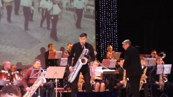 Andy Clark. "Bari, Bari Good!"