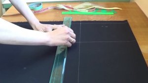 Раскрой прямой юбки сразу на ткани