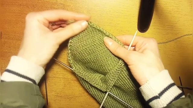 ✓ Как закрыть носок носочек [ Вяжем спицами, закрываем крючком ] смотреть онлайн