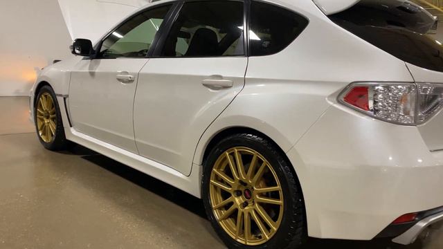 2008 Subaru Impreza WRX STI in Satin White Pearl смотреть онлайн