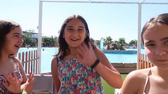 ME VOY DE VACACIONES CON MIS AMIGAS!! A BENIDORM | Resort MAGIC NATURA + PARQUE AQUA NATURA