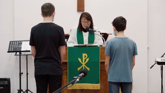 Крещение братьев Михаила и Ивана. Церквоь АТА 08.11.2020 смотреть онлайн