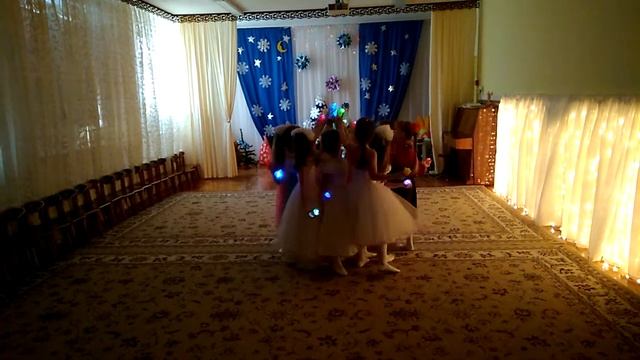 танец "Сказочные огоньки" смотреть онлайн