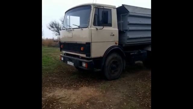 МАЗ 5551, 1994 САМОСВАЛ, 230 л.с. ДИЗЕЛЬ видеообзор от Александра, автосалон Boston смотреть онлайн