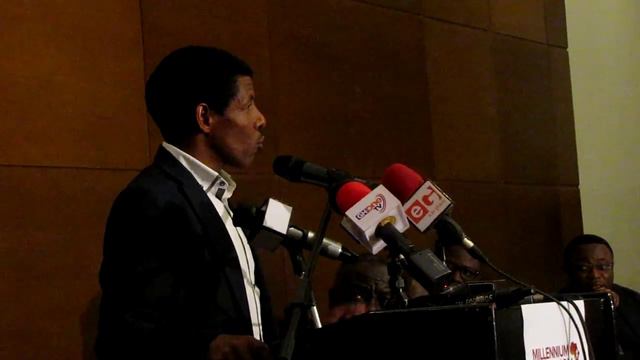 Marathon legend Haile Gebrselassie launches 2016 Millennium Marathon смотреть онлайн