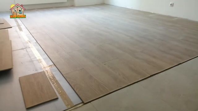 Снимаю плинтус. Разбираю ламинат. Ремонт квартиры. Демонтаж. DIY & DACHA Серия 223 смотреть онлайн
