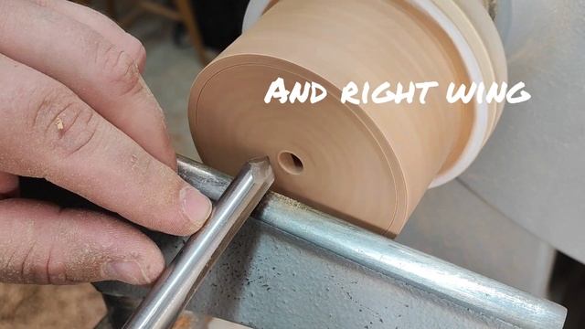 Close up woodturning shots + tip for less chatter смотреть онлайн