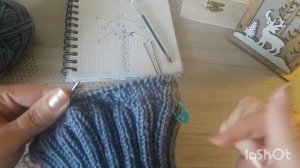 МК СВИТЕР  С КОСОЙ РЕГЛАНОМ СВЕРХУ БЕЗ РОСТКА. Семейное вязание ?