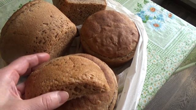 Ночной хлебушек.Красивый цвет корочки.Пружинит по всем стандартам ГОСТ.без дрожжей. смотреть онлайн