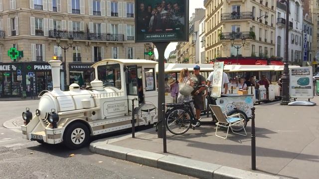 PARIS WALK | Moulin Rouge on Boulevard de Clichy | France смотреть онлайн