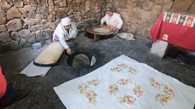 готовка армянского лаваша январь 2023/cooking Armenian lavash January 2023 #shorts #food #lavash смотреть онлайн