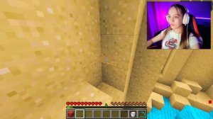 ЛАРА МАЙНКРАФТ ПРОТИВ НУБИКА ТРОЛЛИНГ В МАЙНКРАФТ ! У КОГО ДЛИННЕЕ СТОЛБЫ В MINECRAFT АДМИН ПЭНН