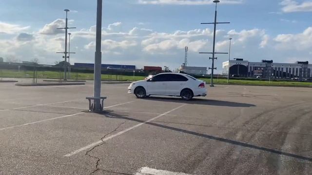 Polo sedan и хорошая погода в Краснодаре смотреть онлайн