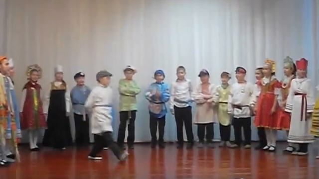 RUSSIA ТОЛЬЯТТИ ШКОЛА 47!ВО ДЕРЕВНЕ ТО БЫЛО , В ОЛЬХОВКЕ!ЭХ, ЛАПТИ!ДРУЖБА НАРОДОВ - YOUTUBE смотреть онлайн