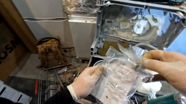 Посудомоечная машина BOSCH. Ошибка Е15. смотреть онлайн