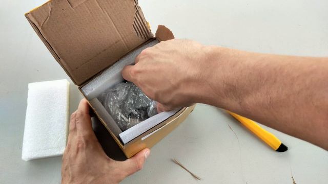 Обзор лампы проектора Корпус 5J. J7C05.001 c aliexpress 01.08.2019 смотреть онлайн