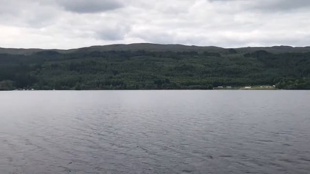 Finding The Loch Ness Monster In Iverness, Scotland смотреть онлайн