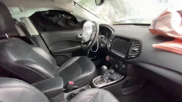 JEEP COMPASS LIMITED 2017 смотреть онлайн