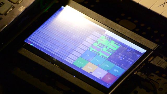 "Elseware" // guitar looping and sequencing performance on Korg Volca, Beatstep Pro, Super8 Looper смотреть онлайн