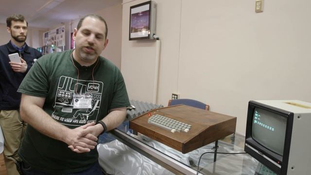 Original Rare Apple 1 Computer Demo at Vintage Computer Festival VCF East смотреть онлайн