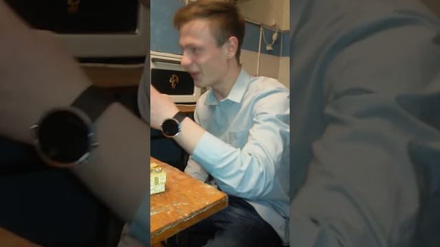 8 Марта (Подарок девушке) смотреть онлайн