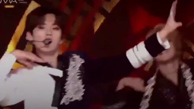 Stray Kids - Gods Menu , TFMA 2020 (The Fact Music Awards) смотреть онлайн
