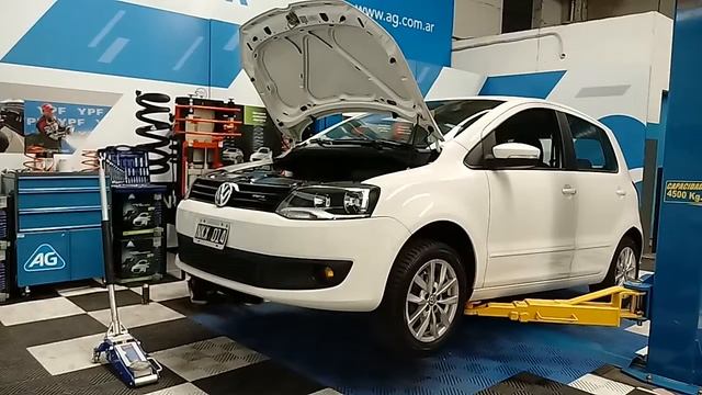 Time Laps Colocacion de Resortes de Suspension AG Xtreme en Volkswagen Fox - Famha смотреть онлайн