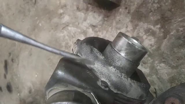 Как поменять вакуумный актуатор турбины garrett . Ford mondeo 3 смотреть онлайн