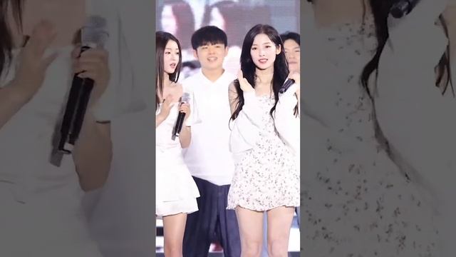 ?? 아이브 IVE 일레븐 ELEVEN 이서 Lee Seo @ 청년의날콘서트 By Sleeppage ??? смотреть онлайн